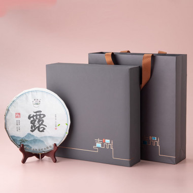 Китайский чай Пуэр Бай Юэ Гуанг «Лунное сияние» в подарочной коробке